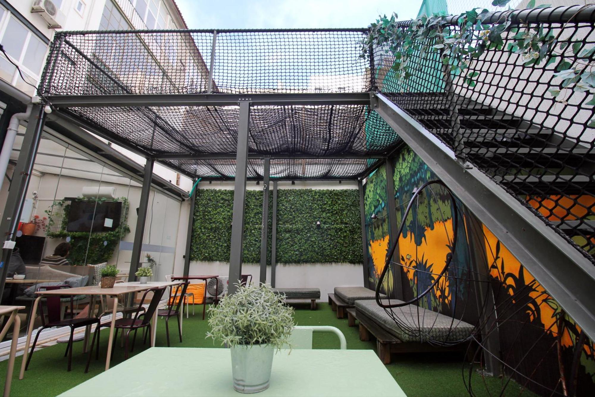 Hostel Wot Patio Lizbona